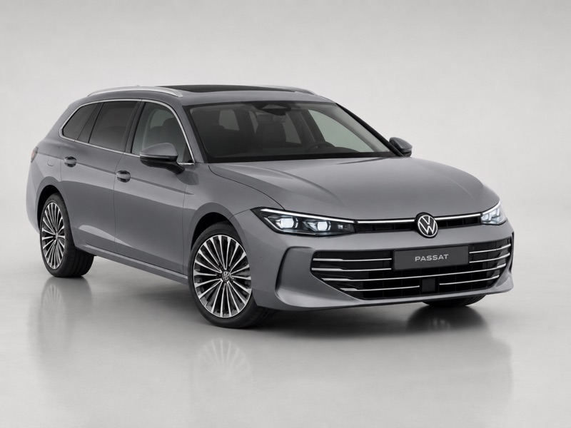 Volkswagen Passat Variant 2.0 TDI Elegance in grey metallic — front three-quarter view with LED Matrix headlights
